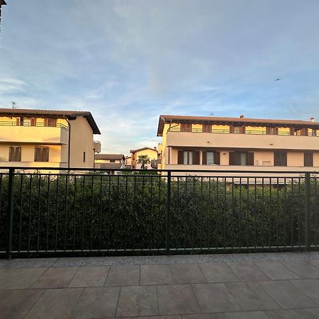 Hotel La Quercia Fiorita Trivolzio Esterno foto