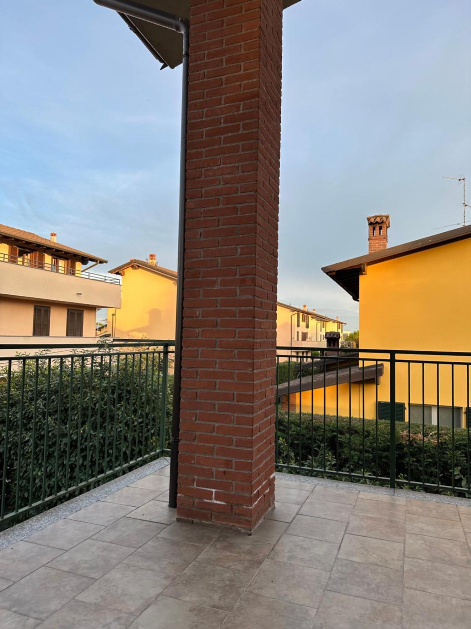 Hotel La Quercia Fiorita Trivolzio Esterno foto